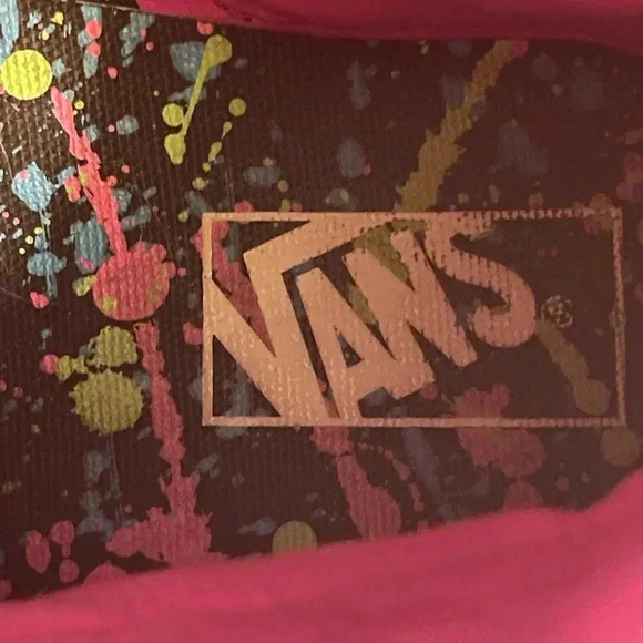 Vans- “off the wall “ worlds #1 skateboard shoe - Picture 8 of 8